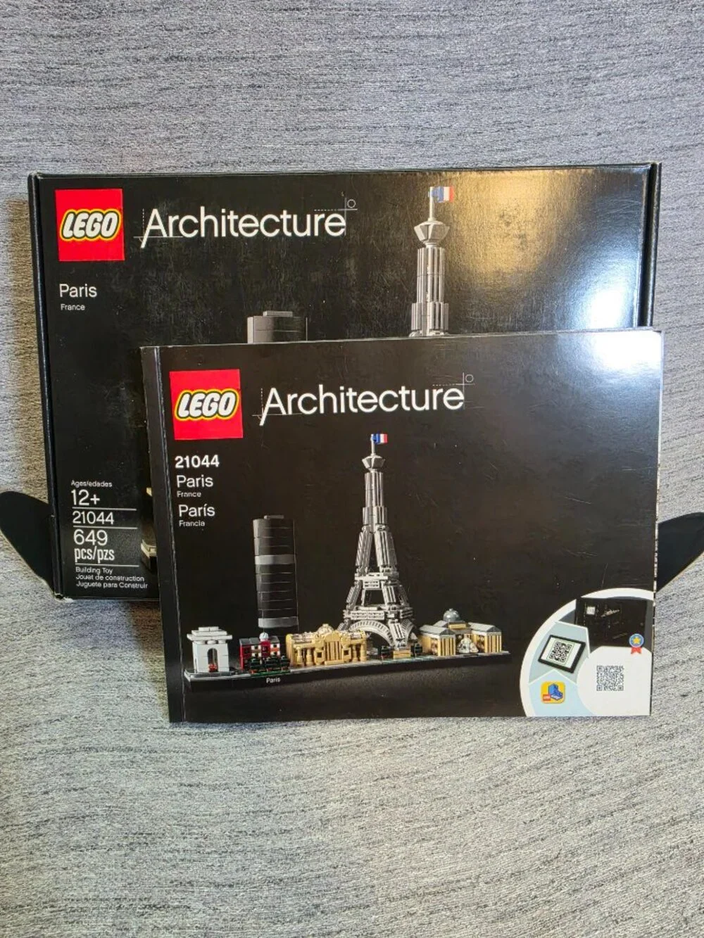 Lego Architecture Paris 21044